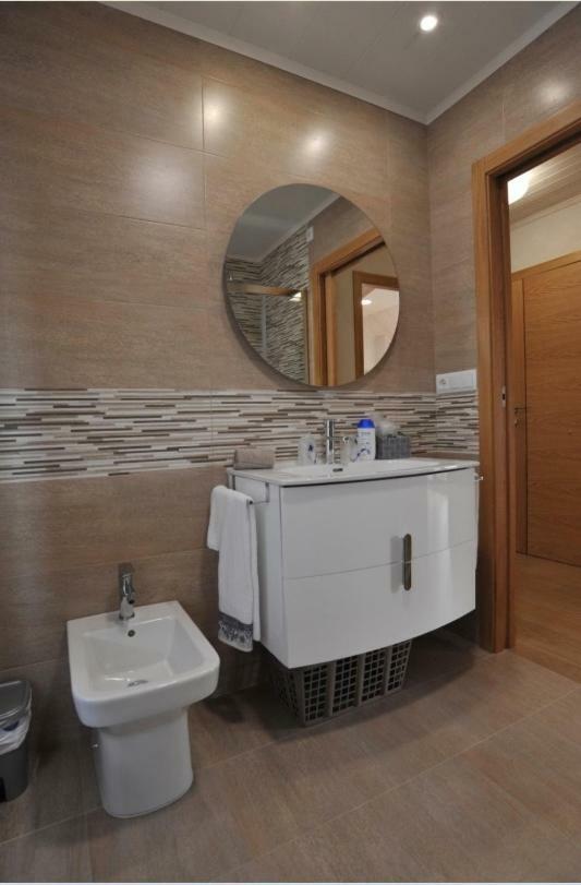 Apartamentos Playa Compostela Vilagarcia de Arousa Buitenkant foto
